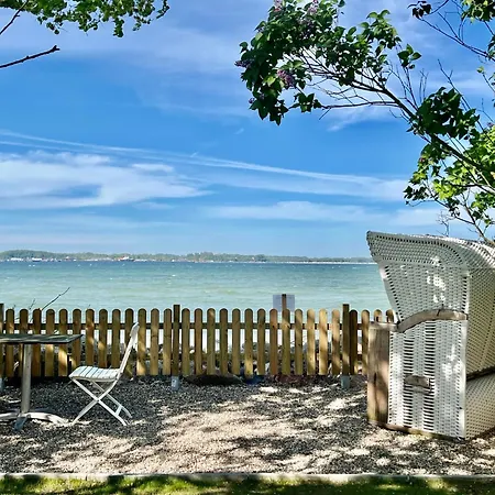 Reetdachkate Kiekut * Altenhof (Schleswig-Holstein)